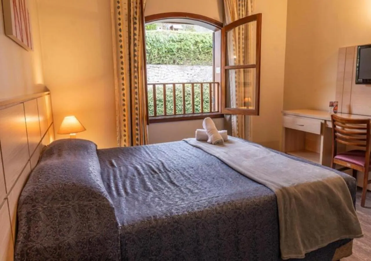 Hotel Euro Suite Campos Do Jordao By Nacional Inn - A 800 Metros Da Vila Capivari